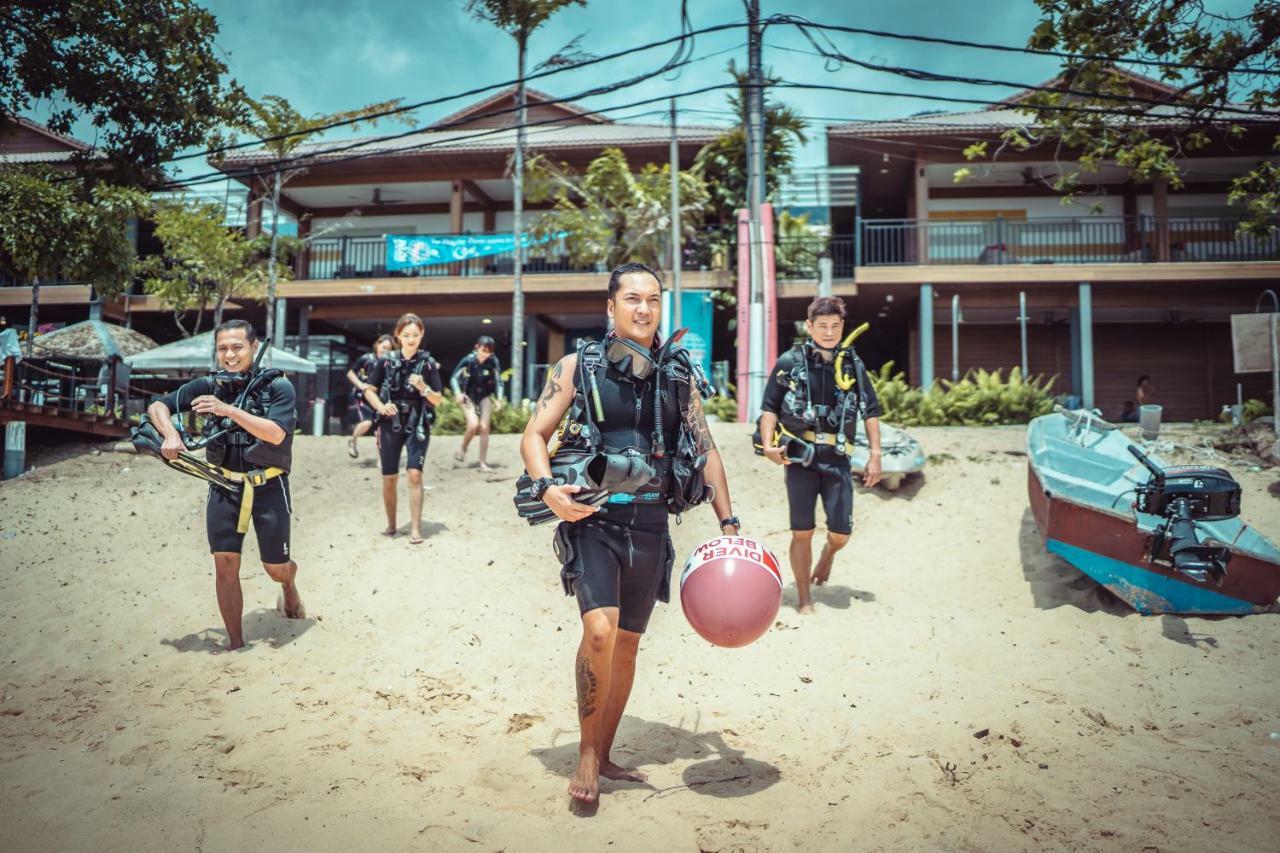 Aman Tioman Beach Resort Kampung Genting Exterior photo